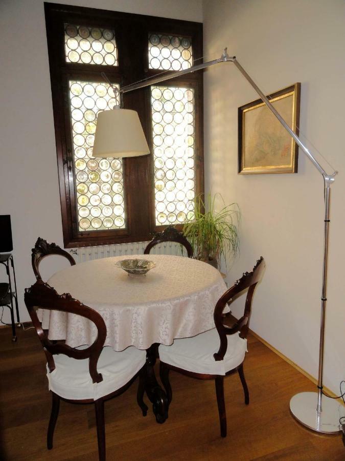 Appartamento Accademia San Vio เวนิส ภายนอก รูปภาพ