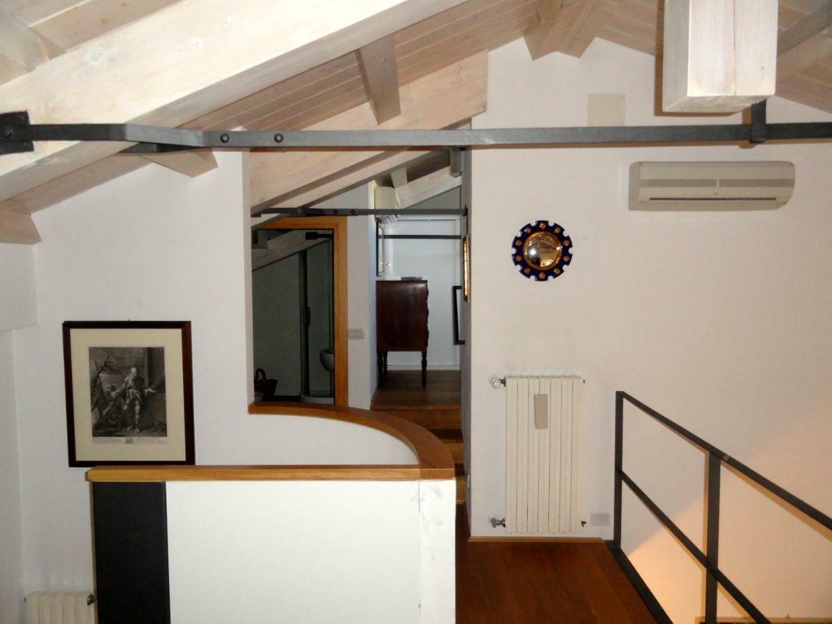 Appartamento Accademia San Vio เวนิส ภายนอก รูปภาพ